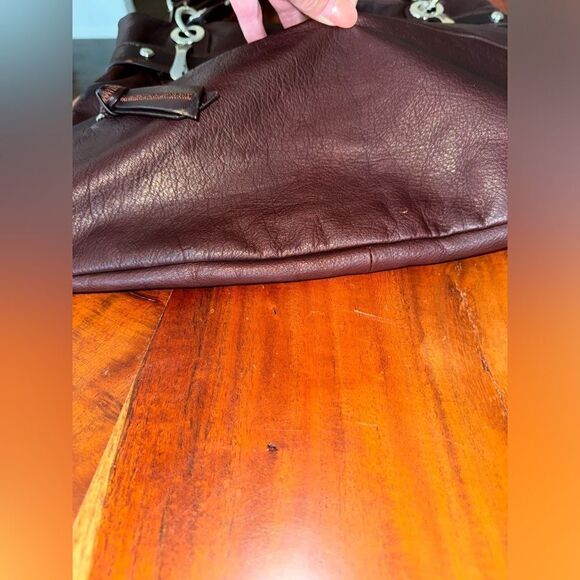 B Makowsky sable brown butter soft leather sable bag - Picture 9 of 11